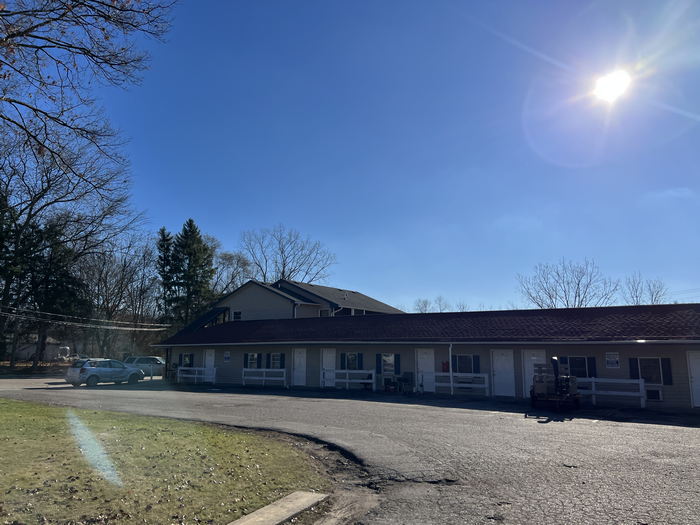 Grandview Inn & Suites Howell (Grand View Motel) - Nov 25 2022